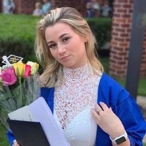 Meet your Posher, Brielle